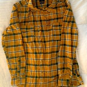 Men’s Large Hurley Classic Fit Yellow Plaid Men's Shirt